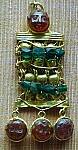 016. Pendentif en or avec pierres precieuses (3eme s. p.C).jpg